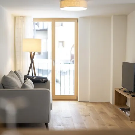 Chasa Punt * 施库尔