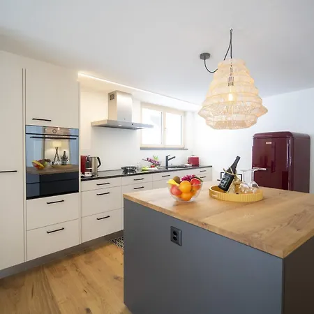 Apartament Chasa Punt *